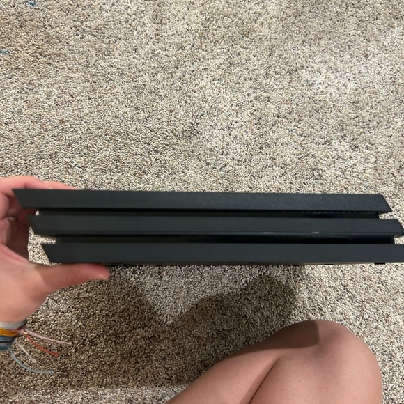 USED PS4 - Picture 6 of 15